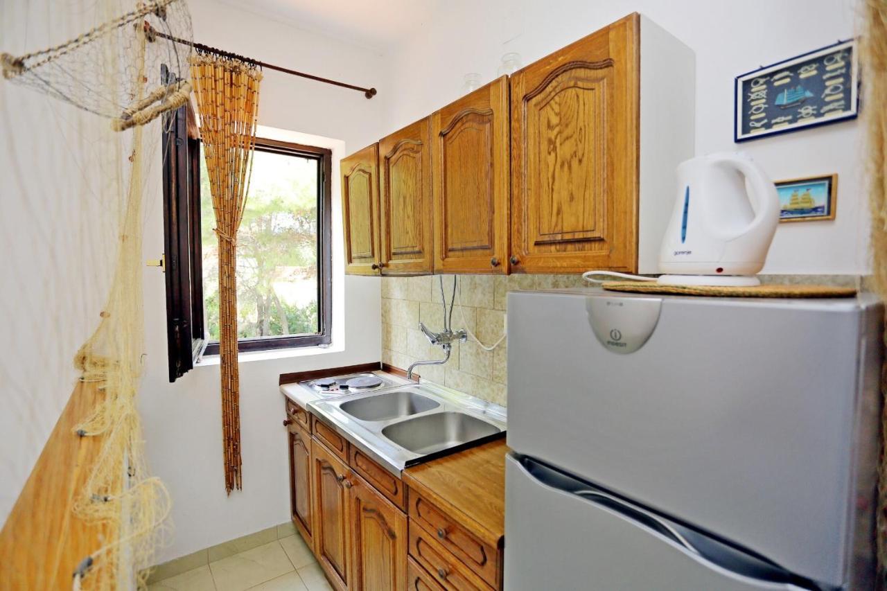 Apartments Dvornik Mirca  Ngoại thất bức ảnh